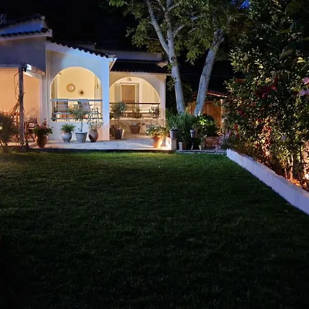 Holiday home Vague Summer House